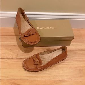 NIB Naturalizer Women's Levity Driving Moccasin In Sz 7